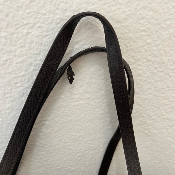 Henri Bendel Woven Beach Bag - Picture 2 of 6